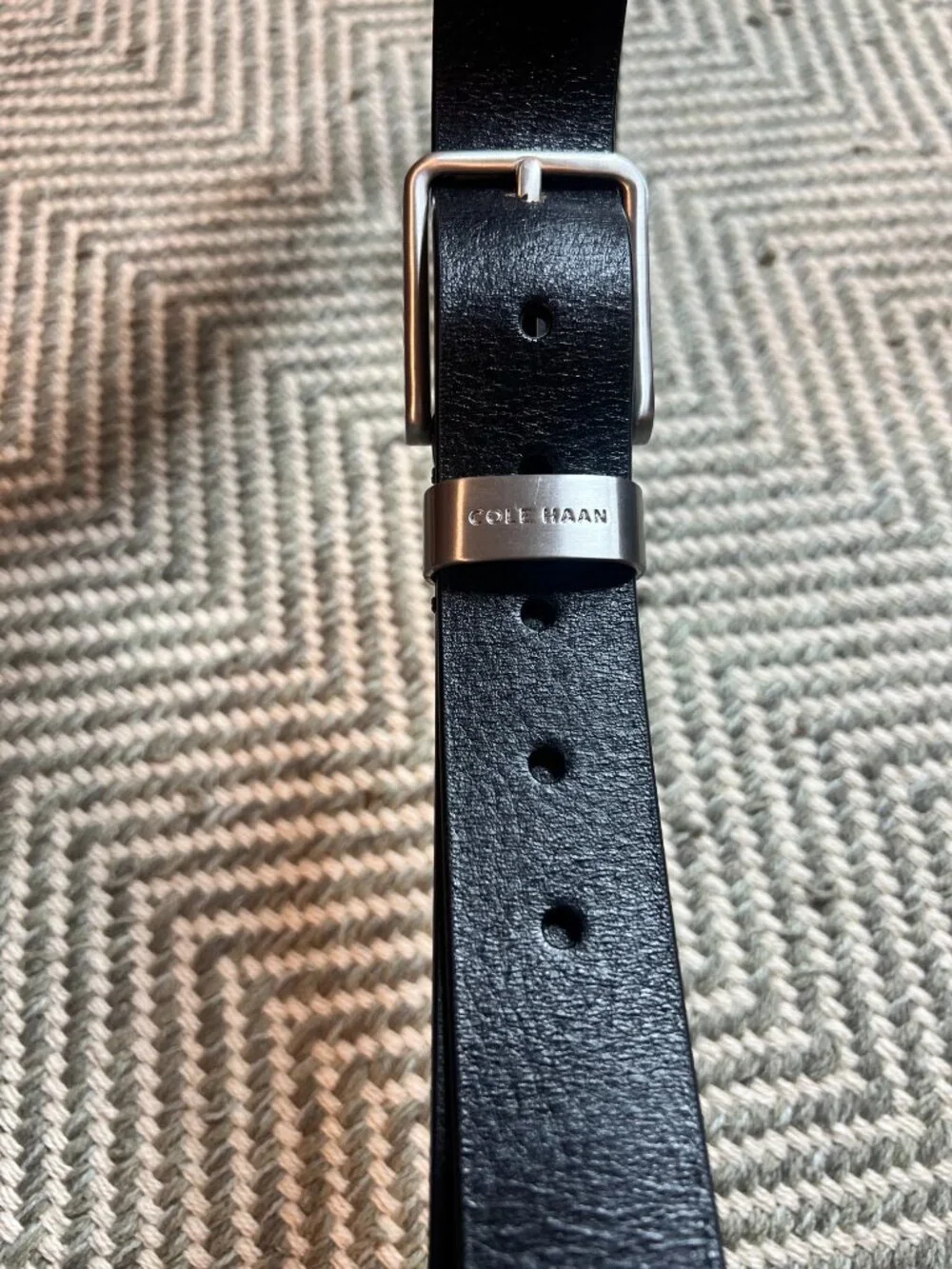 Cole Haan‎ Men's Black Genuine Leather Belt 40/100 Silver Keeper Buckle Dress